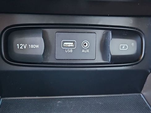 Used 2020 Hyundai Santa Fe SEL w/ Cargo Package image 29