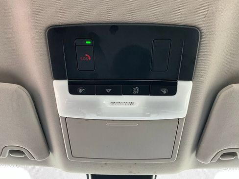 Used 2025 Nissan Altima 2.5 SV image 17