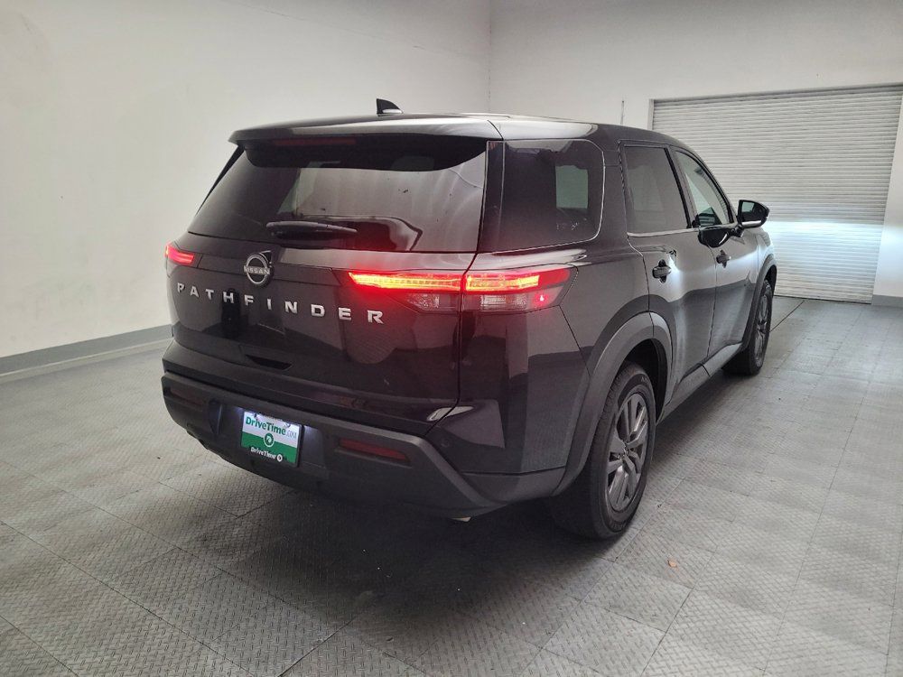 Used 2022 Nissan Pathfinder S FWD image 9