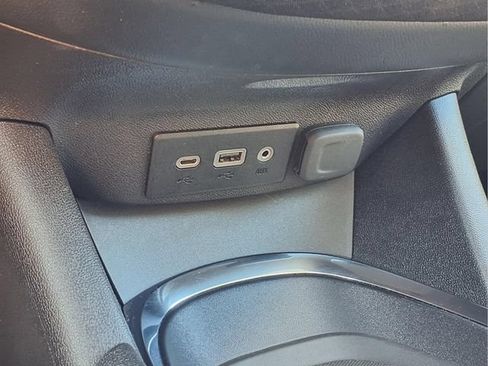 Certified 2024 Chevrolet Malibu LT FWD image 9