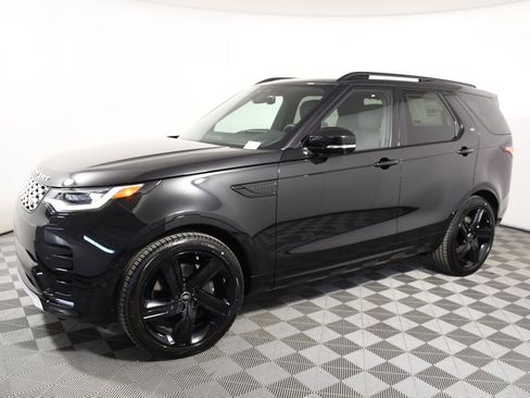 New 2026 Land Rover Discovery Limited Edition image 2