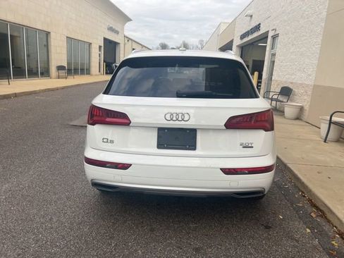Used 2018 Audi Q5 2.0T Premium image 5