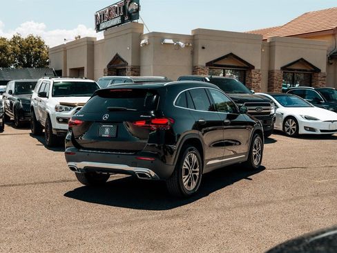 Used 2025 Mercedes-Benz GLA 250 4MATIC image 7