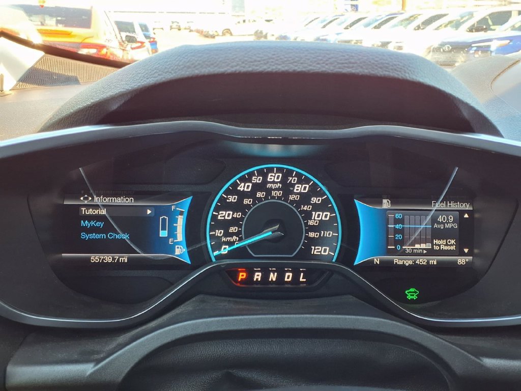 Used 2017 Ford C-MAX Titanium FWD image 30