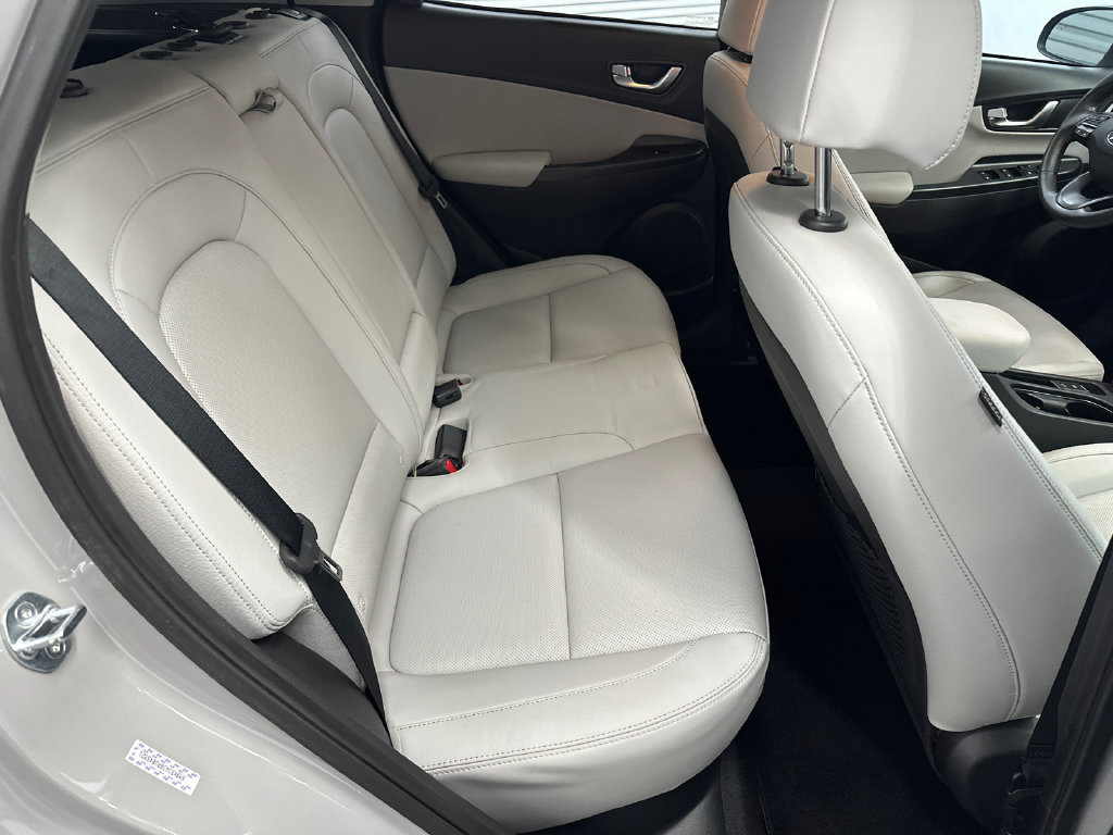 Used 2023 Hyundai Kona Limited FWD image 16