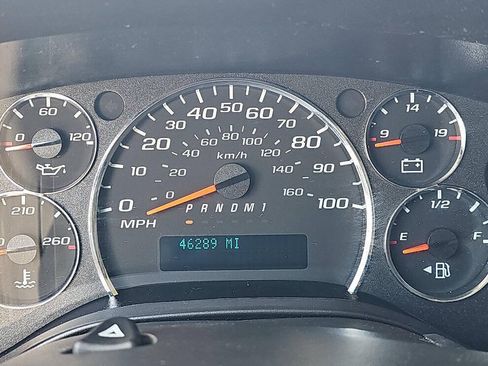 Used 2021 Chevrolet Express 2500 RWD image 9