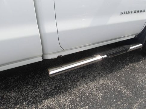 Used 2014 Chevrolet Silverado 1500 W/T RWD image 19