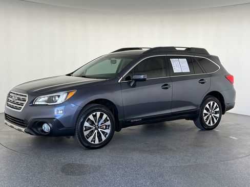Used 2015 Subaru Outback 2.5i Limited image 9