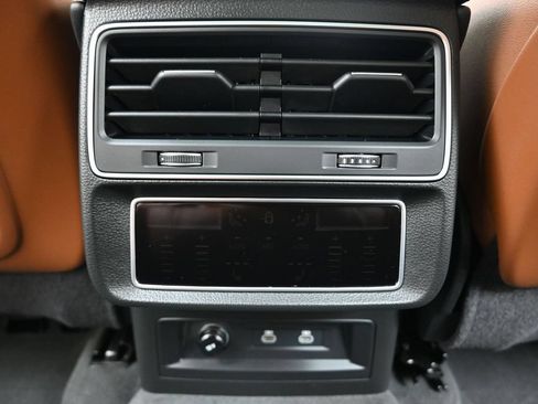 Used 2026 Audi Q7 3.0T Premium Plus w/ Premium Plus Package AWD/4WD image 17