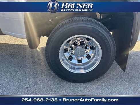 New 2026 GMC Sierra 3500 Denali Ultimate image 9