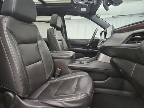 Used 2021 Chevrolet Tahoe LT w/ LT Signature Package image 27