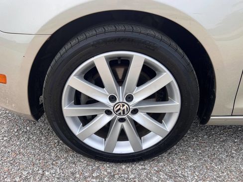 Used 2013 Volkswagen Jetta TDI image 27