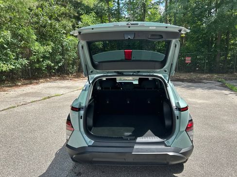 Used 2024 Hyundai Kona SEL FWD image 29