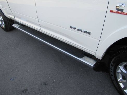 Used 2022 RAM 2500 Laramie AWD/4WD image 27