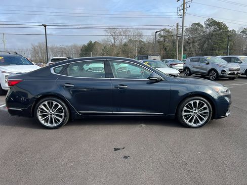 Used 2018 Kia Cadenza Technology w/ Paint Protection Package image 6