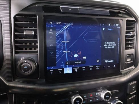 Used 2025 Ford F150 Lariat w/ Equipment Group 502A High image 7