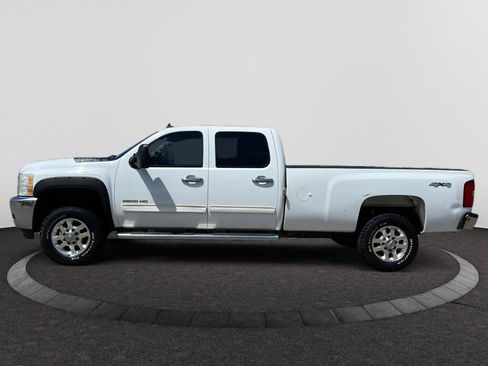 Used 2014 Chevrolet Silverado 3500 LT w/ Interior Plus Package AWD/4WD image 2