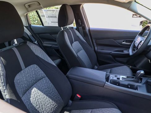New 2026 Nissan Sentra SV FWD image 20