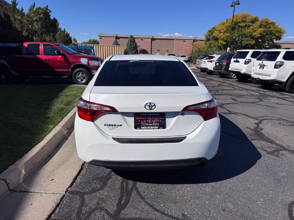 Used 2015 Toyota Corolla L FWD image 9