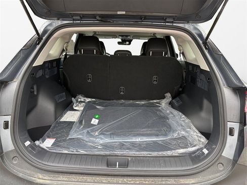 New 2025 Kia Sportage EX image 18
