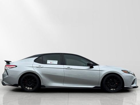 Used 2020 Toyota Camry TRD image 3