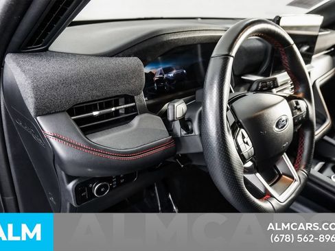 Used 2025 Ford Explorer ST-Line w/ ST-Line Street Pack AWD/4WD image 35