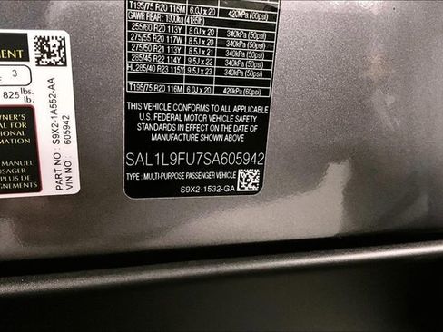 New 2025 Land Rover Range Rover Sport Dynamic SE image 11