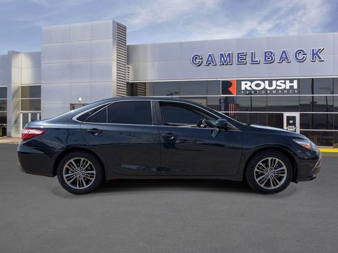 Used 2016 Toyota Camry SE w/ Protection Package (Q2) FWD image 6