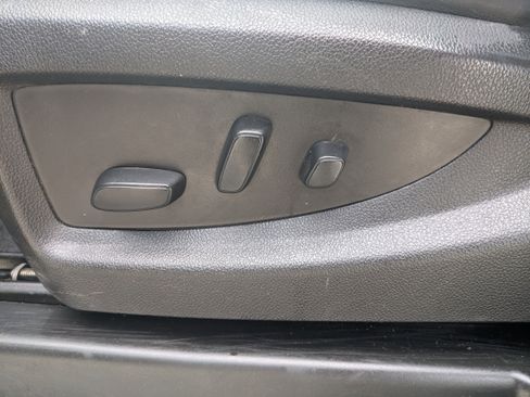 Used 2018 GMC Sierra 2500 SLT w/ Duramax Plus Package image 13