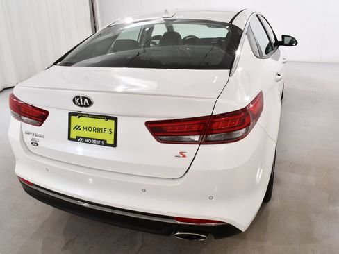 Used 2018 Kia Optima S FWD image 12