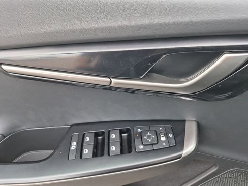 New 2025 Kia EV6 Light w/ Light LR Technology Package image 7