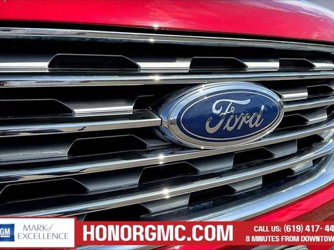 Used 2024 Ford Edge Titanium AWD/4WD image 36