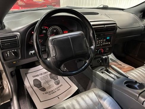 Used 1999 Chevrolet Camaro Z28 RWD image 21