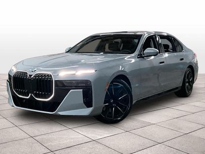 Certified 2025 BMW 760i xDrive