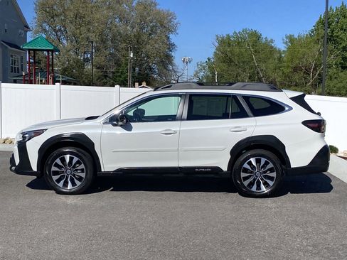 Used 2023 Subaru Outback Limited XT AWD/4WD image 3