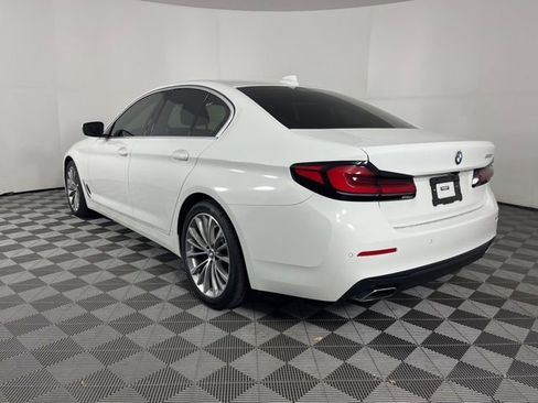 Used 2023 BMW 530i w/ Convenience Package RWD image 8
