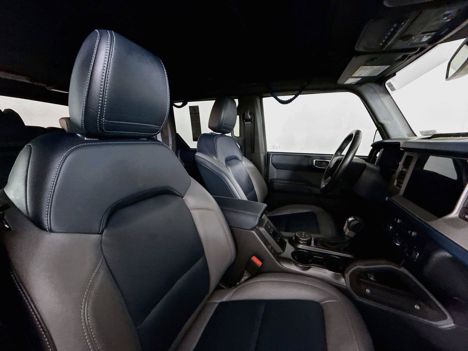 Used 2024 Ford Bronco Outer Banks AWD/4WD image 38