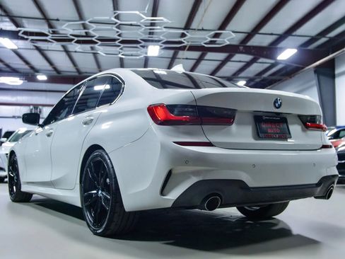 Used 2020 BMW 330i Sedan w/ M Sport Package image 16