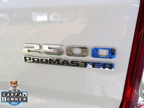 Used 2026 RAM ProMaster 2500 w/ Convenience Group FWD image 18