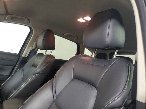 Certified 2025 MAZDA CX-5 AWD 2.5 S w/ Select Package image 22