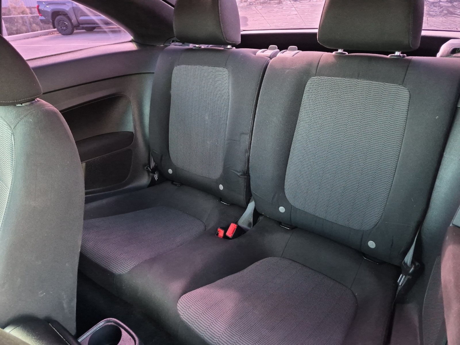 Used 2014 Volkswagen Beetle 2.5 FWD image 11