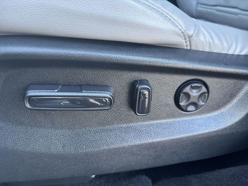 Used 2018 Honda CR-V EX-L image 12