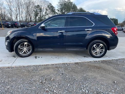 Used 2016 Chevrolet Equinox LTZ w/ Enhanced Convenience Package image 10