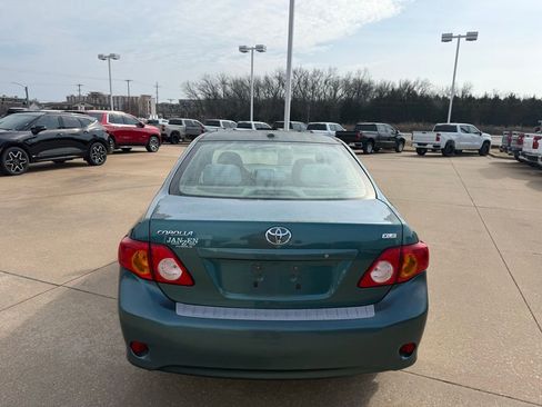 Used 2009 Toyota Corolla XLE image 4
