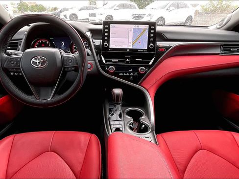 Used 2024 Toyota Camry XSE w/ Navigation Package image 15