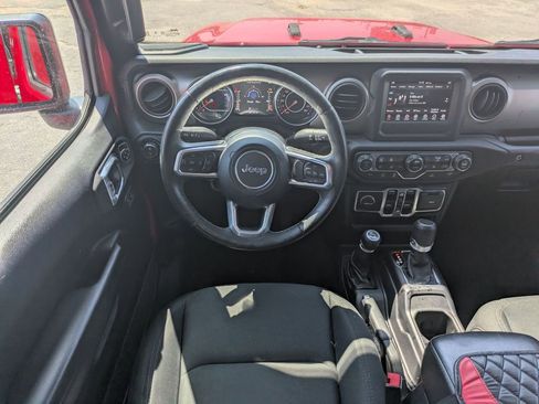 Used 2020 Jeep Gladiator Sport w/ Quick Order Package 24S AWD/4WD image 17