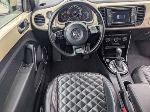 Used 2019 Volkswagen Beetle 2.0T Final Edition SEL image 2