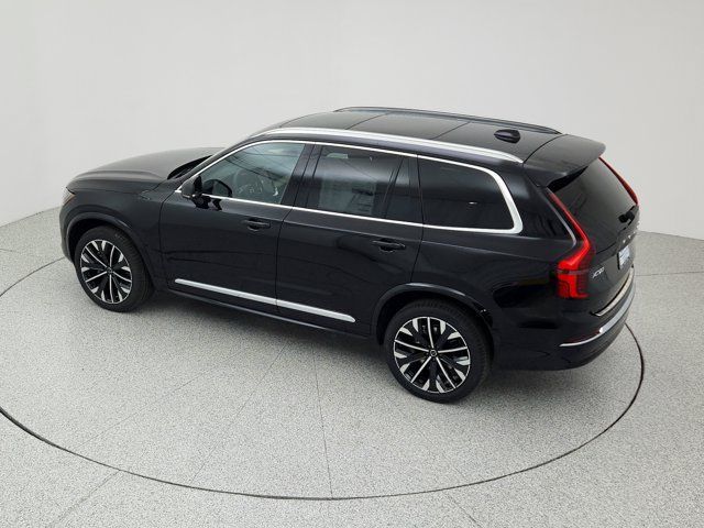 New 2026 Volvo XC90 B6 Plus w/ Protection Package Premier AWD/4WD image 16