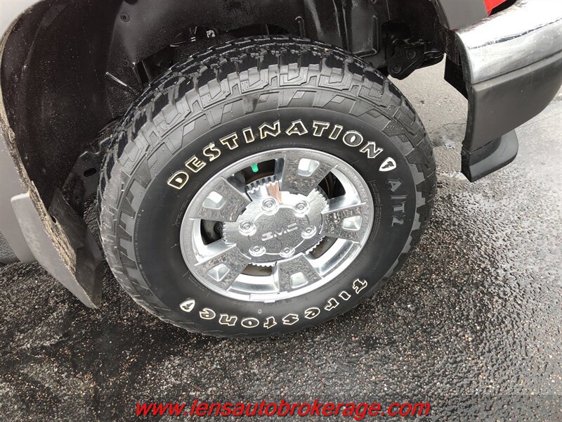 Used 2008 GMC Canyon SLT w/ SLT Preferred Equipment Group AWD/4WD image 23