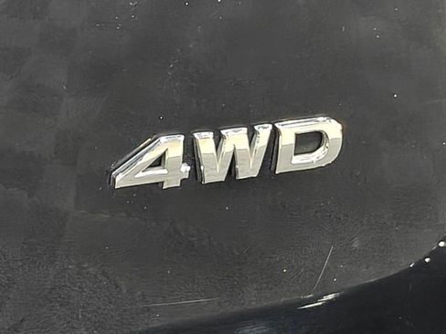 Used 2018 Nissan Pathfinder S AWD/4WD image 45